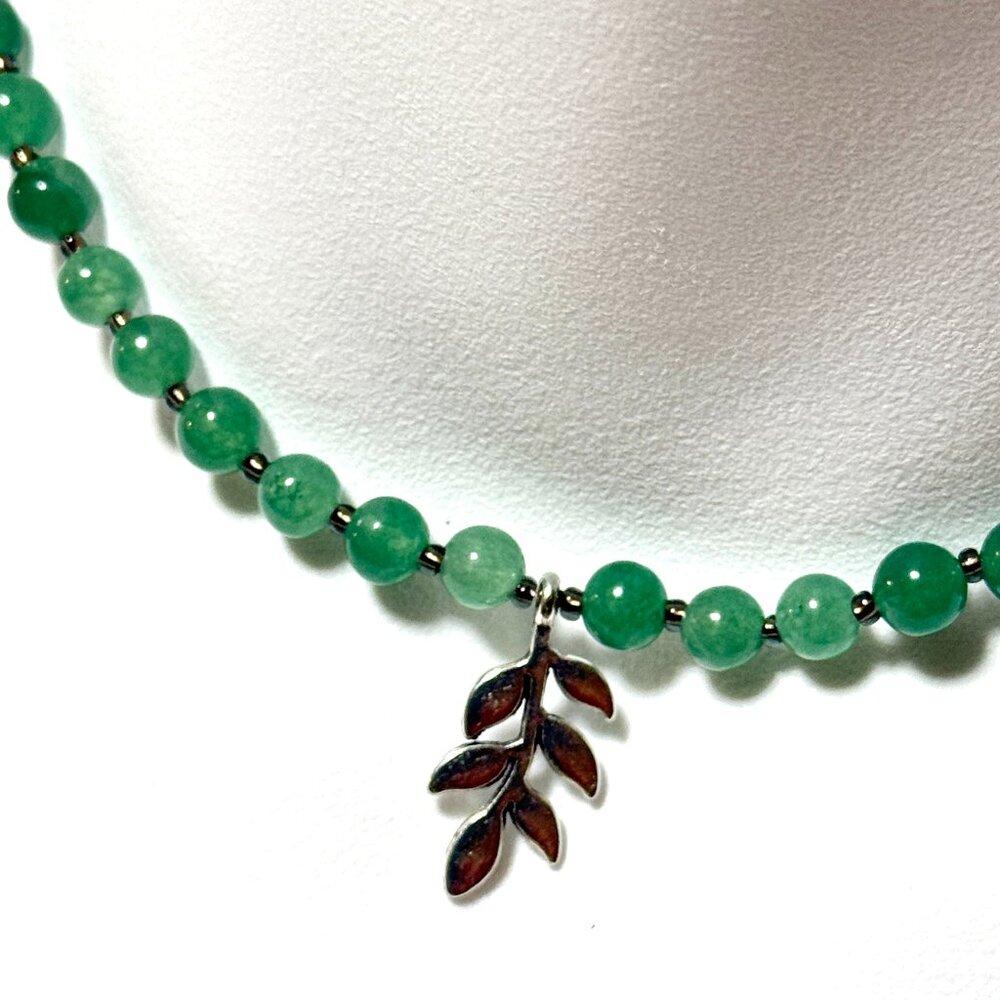 Genuine Gemstone Green Chalcedony Silver Leaf Branch Beaded Short Necklace